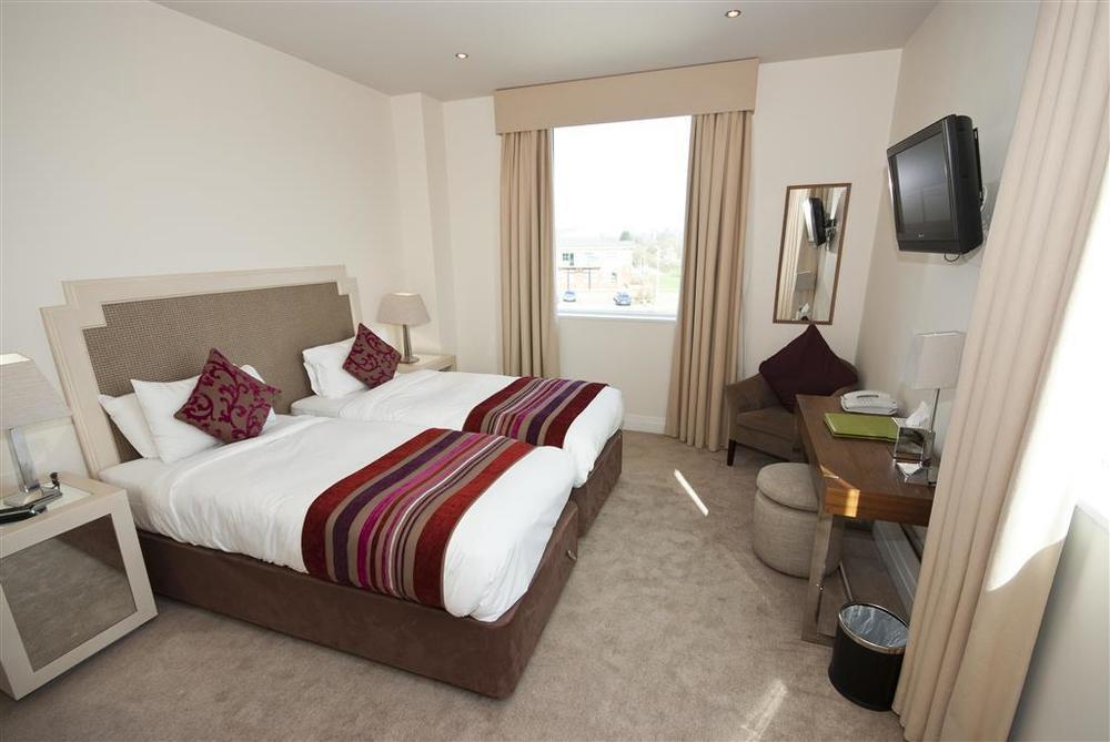Oaks Brisbane Mews Suites Rum bild